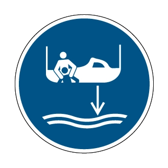 Abaisser le canot de sauvetage à l'eau dans l'ordre de lancement