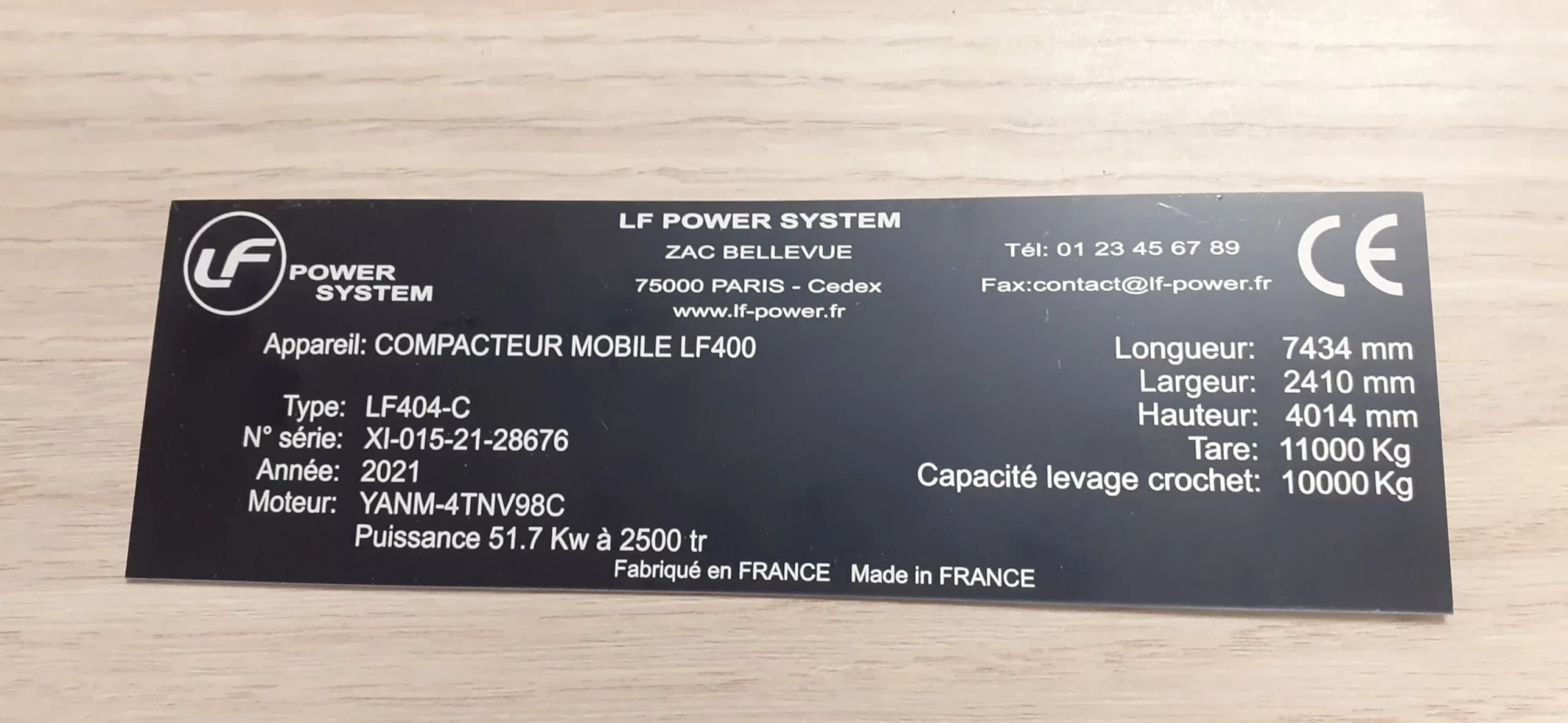 Plaque Métal Noir 2