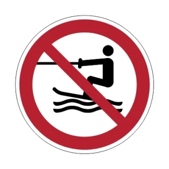 Activités nautiques tractéees interdites